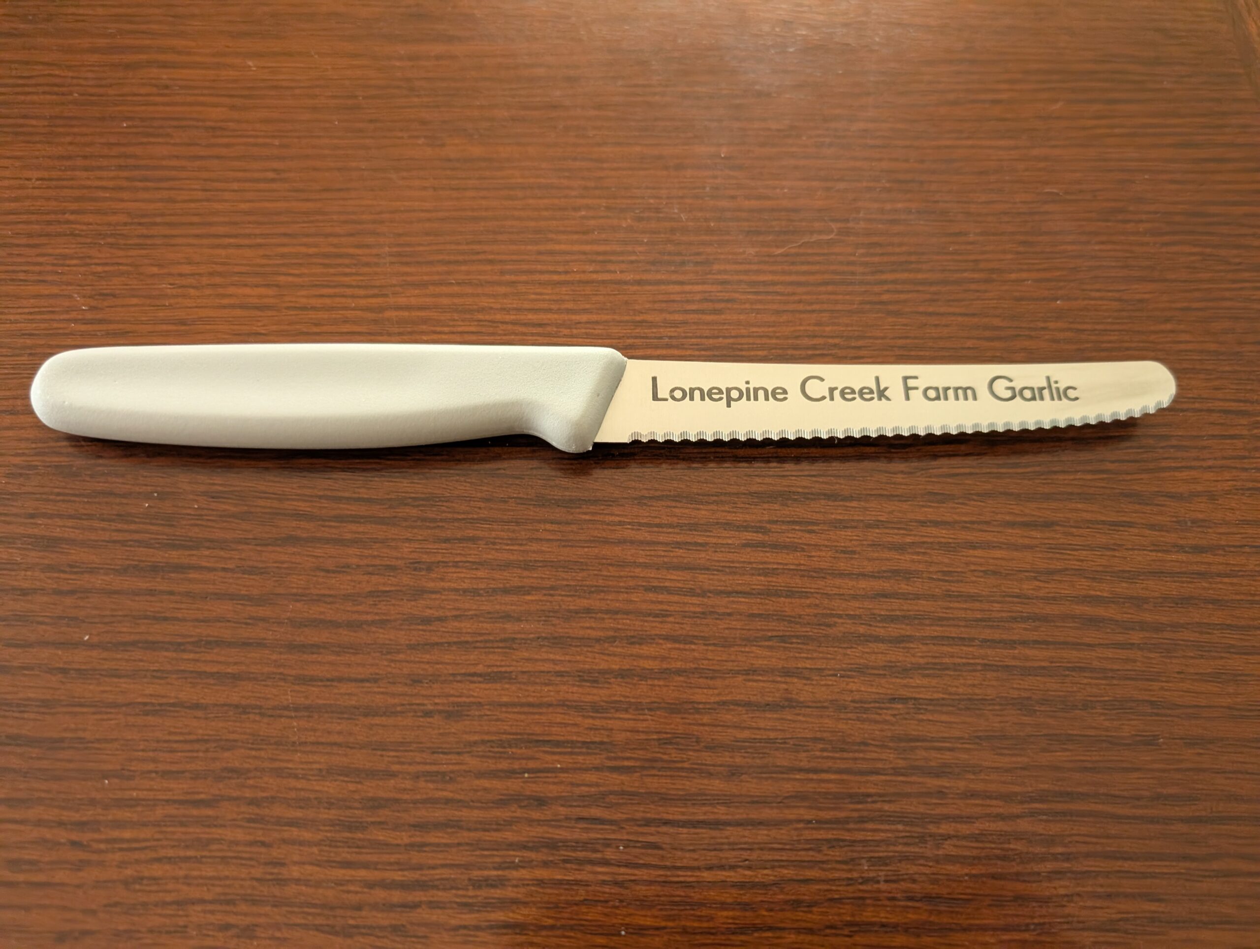 Multi-purpose Serrated Knives - Grey